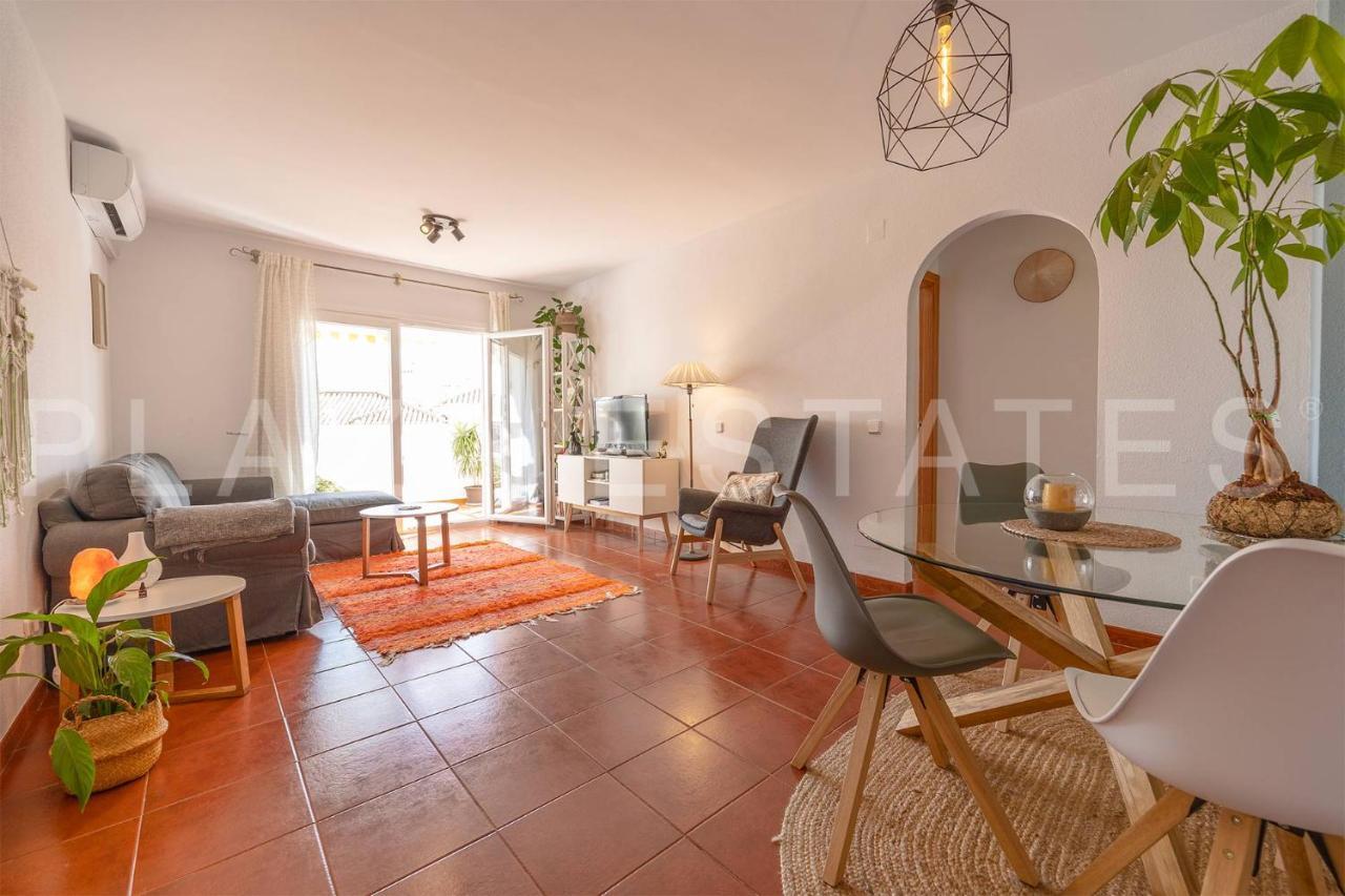 Bonito Piso A 300M De La Playa Nerja Apartment Exterior photo