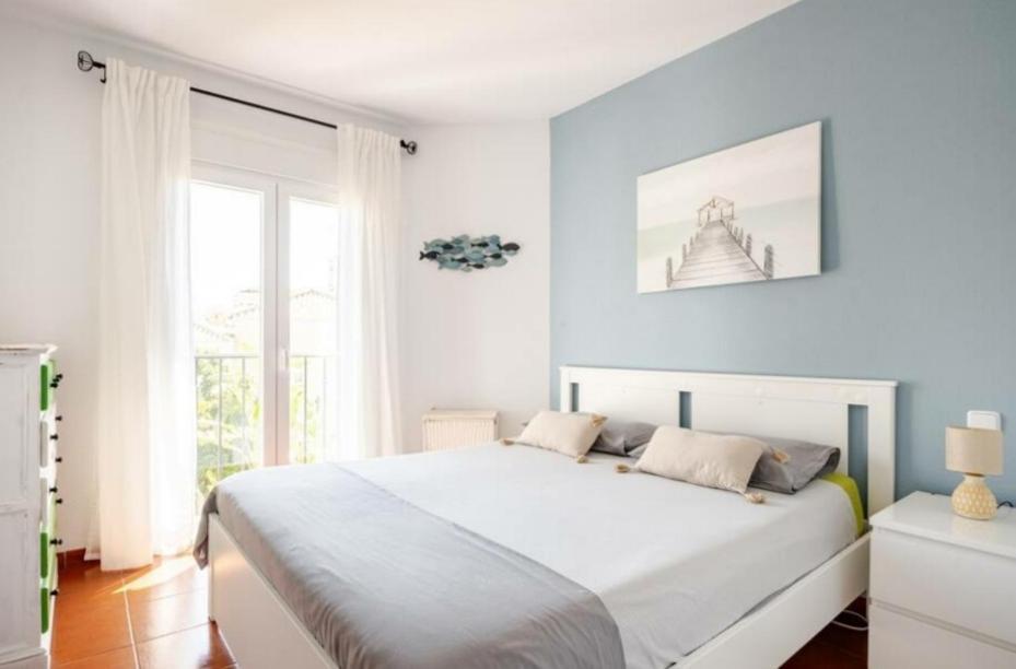 Bonito Piso A 300M De La Playa Nerja Apartment Exterior photo
